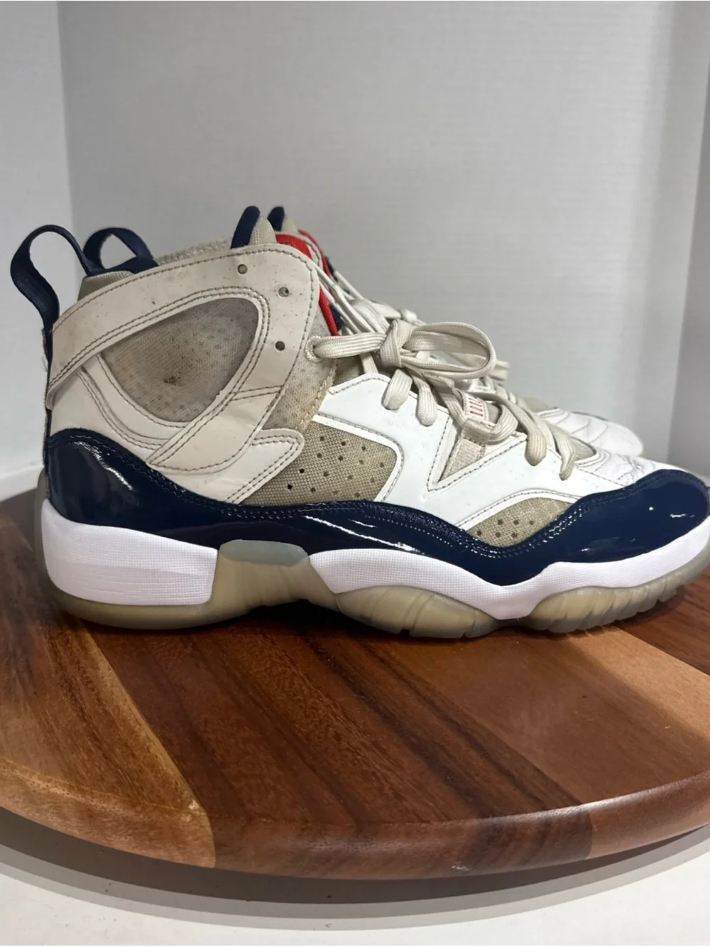 Nike Air Jordan Jumpman Two Trey USA White Navy Red DO1925-102 Men’s Size 10